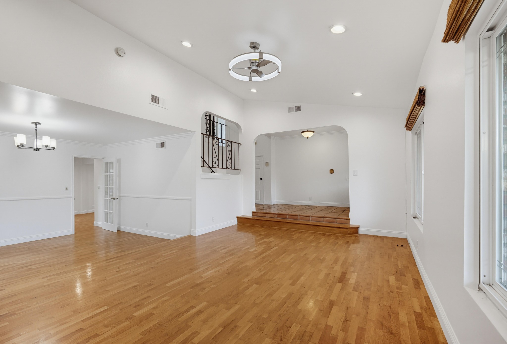 Virtual tour photo 25 of 87 for 19859 Vintage St