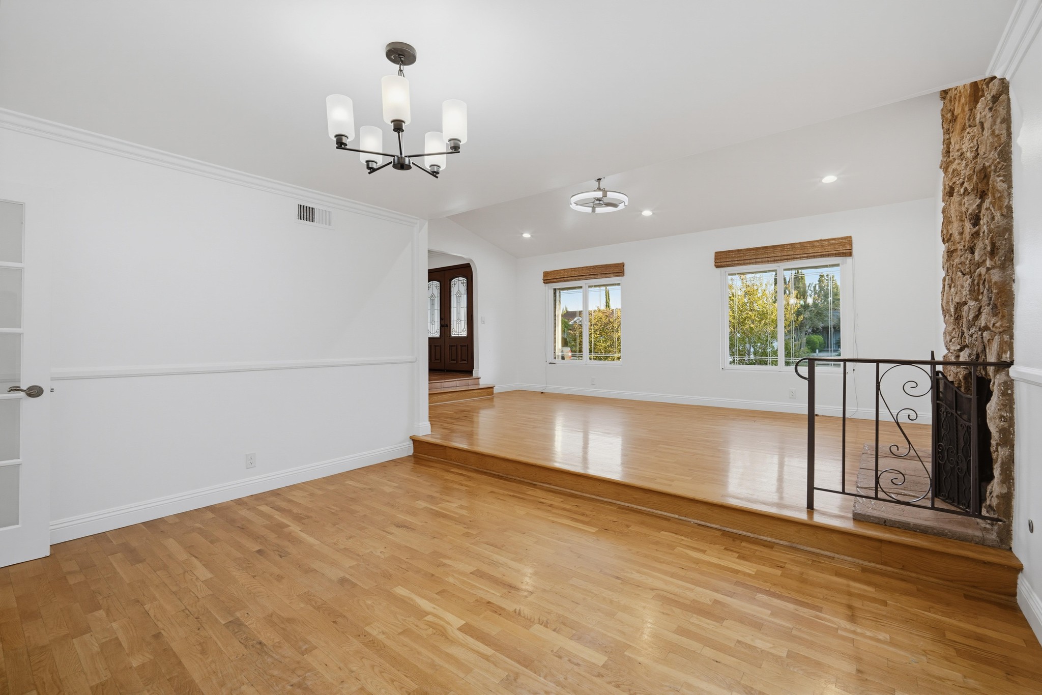 Virtual tour photo 28 of 87 for 19859 Vintage St