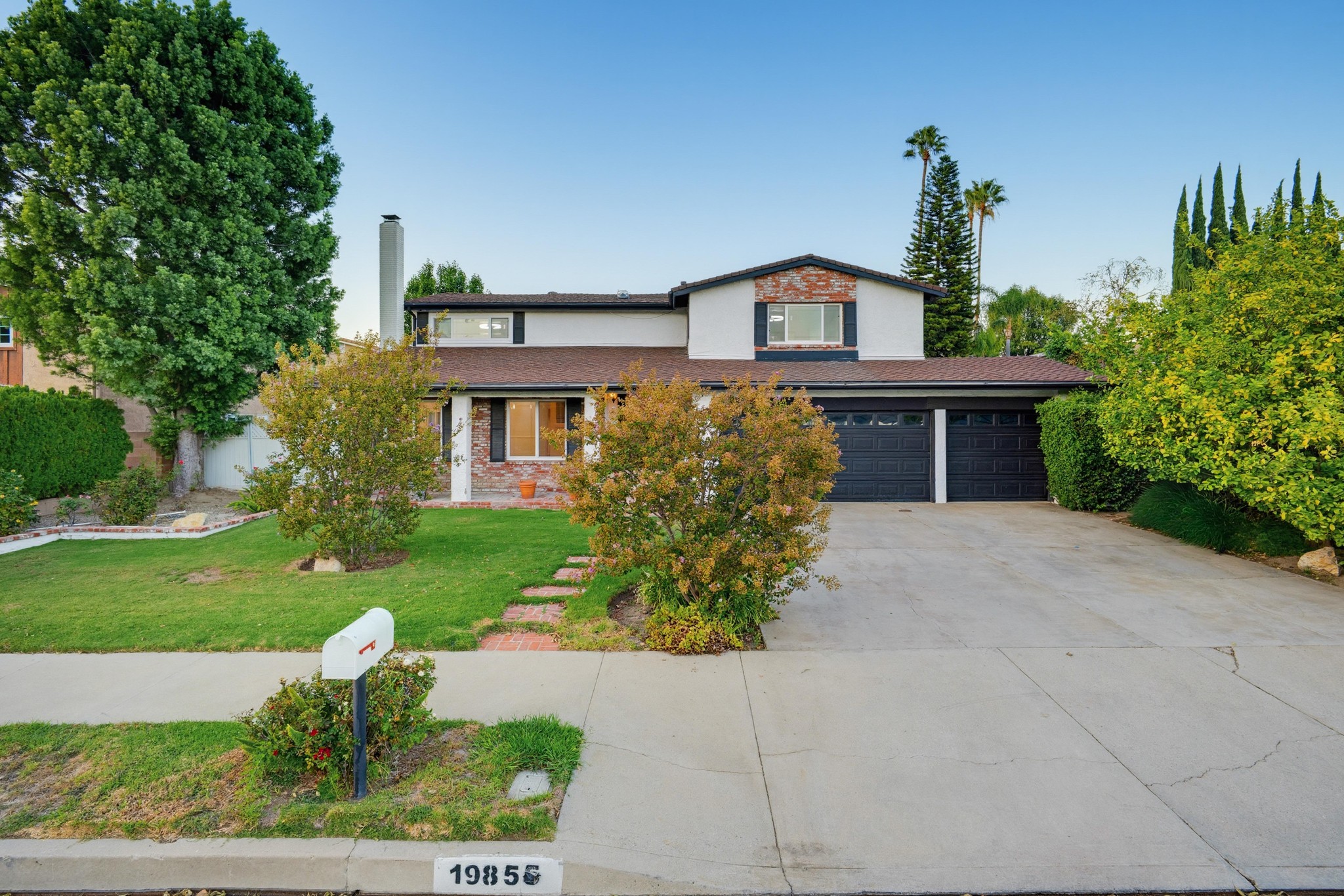 Virtual tour photo 73 of 87 for 19859 Vintage St