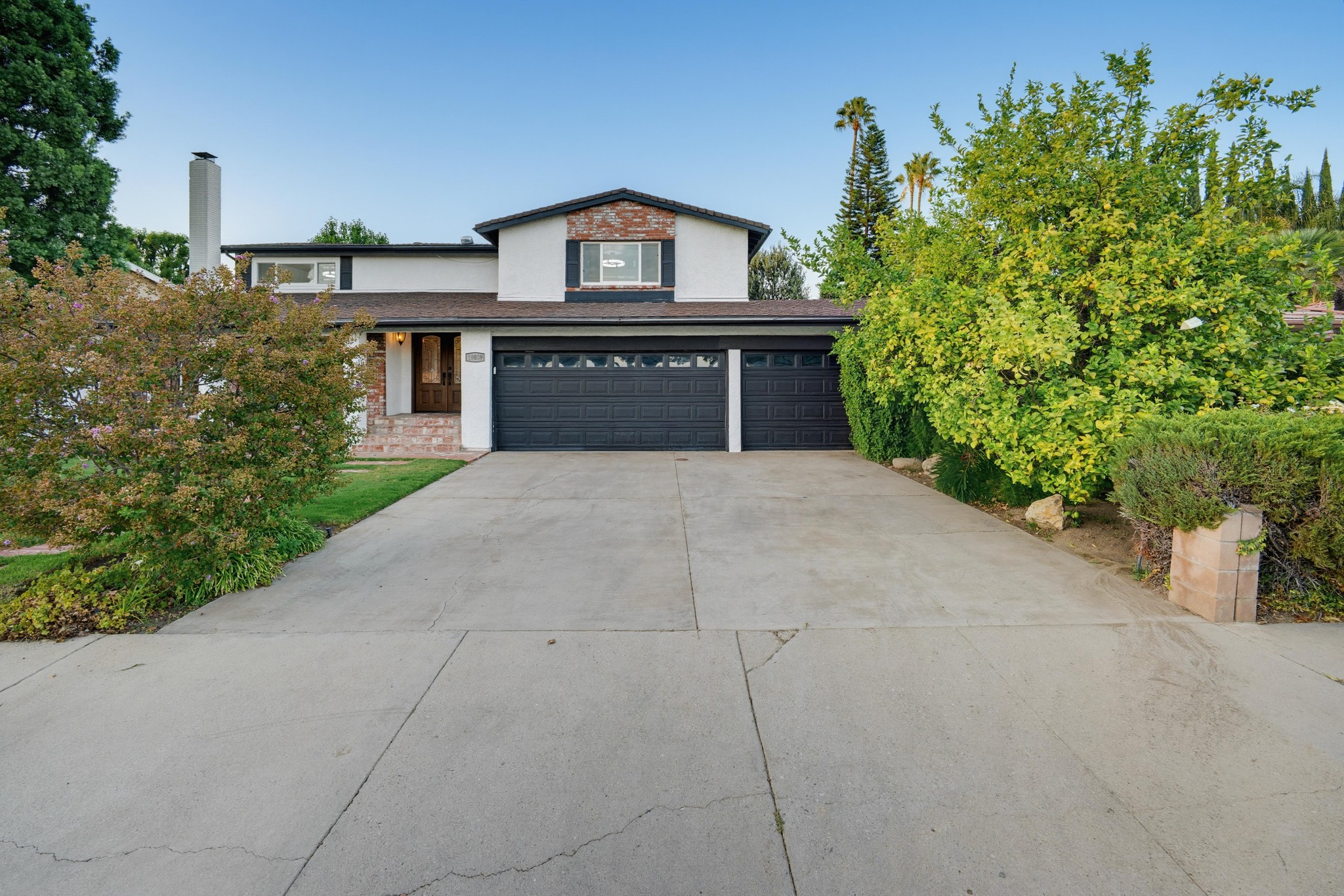 Virtual tour photo 76 of 87 for 19859 Vintage St