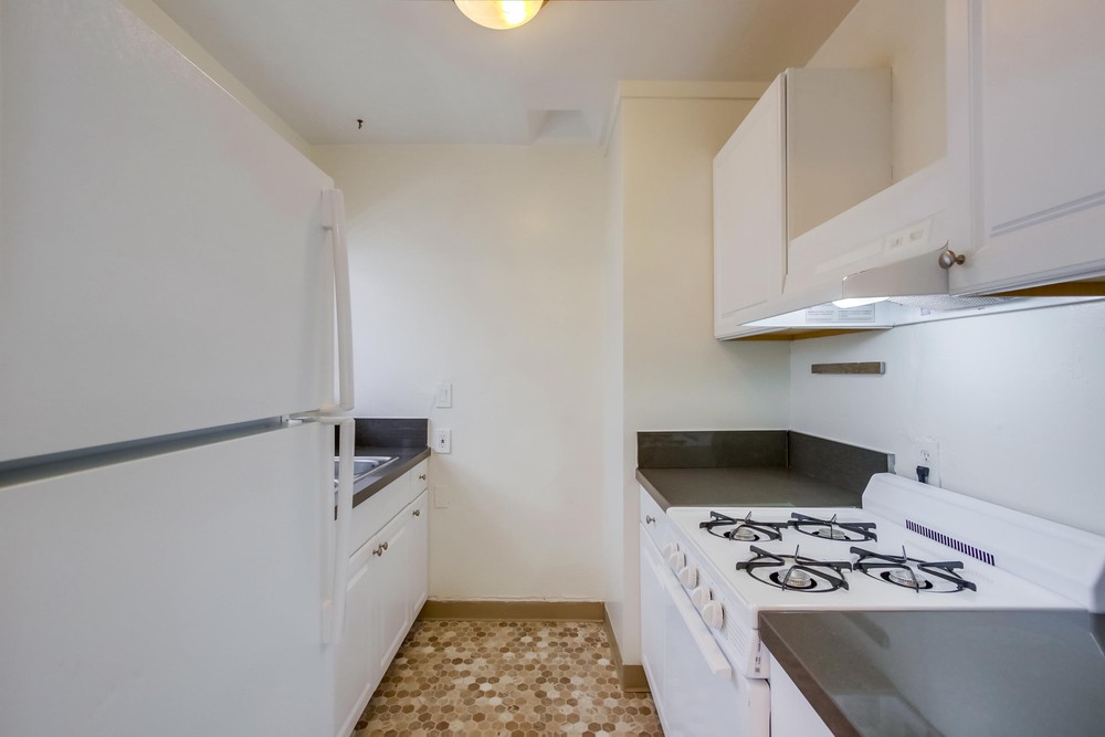 Virtual tour photo 13 of 41 for 2 Sixth Ave #3523