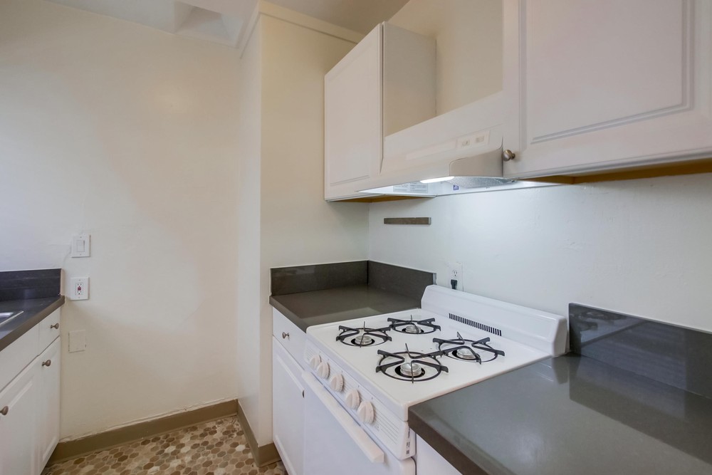 Virtual tour photo 14 of 41 for 2 Sixth Ave #3523