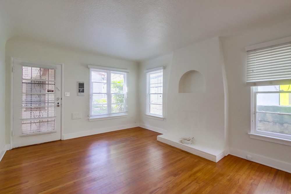 Virtual tour photo 29 of 41 for 2 Sixth Ave #3523
