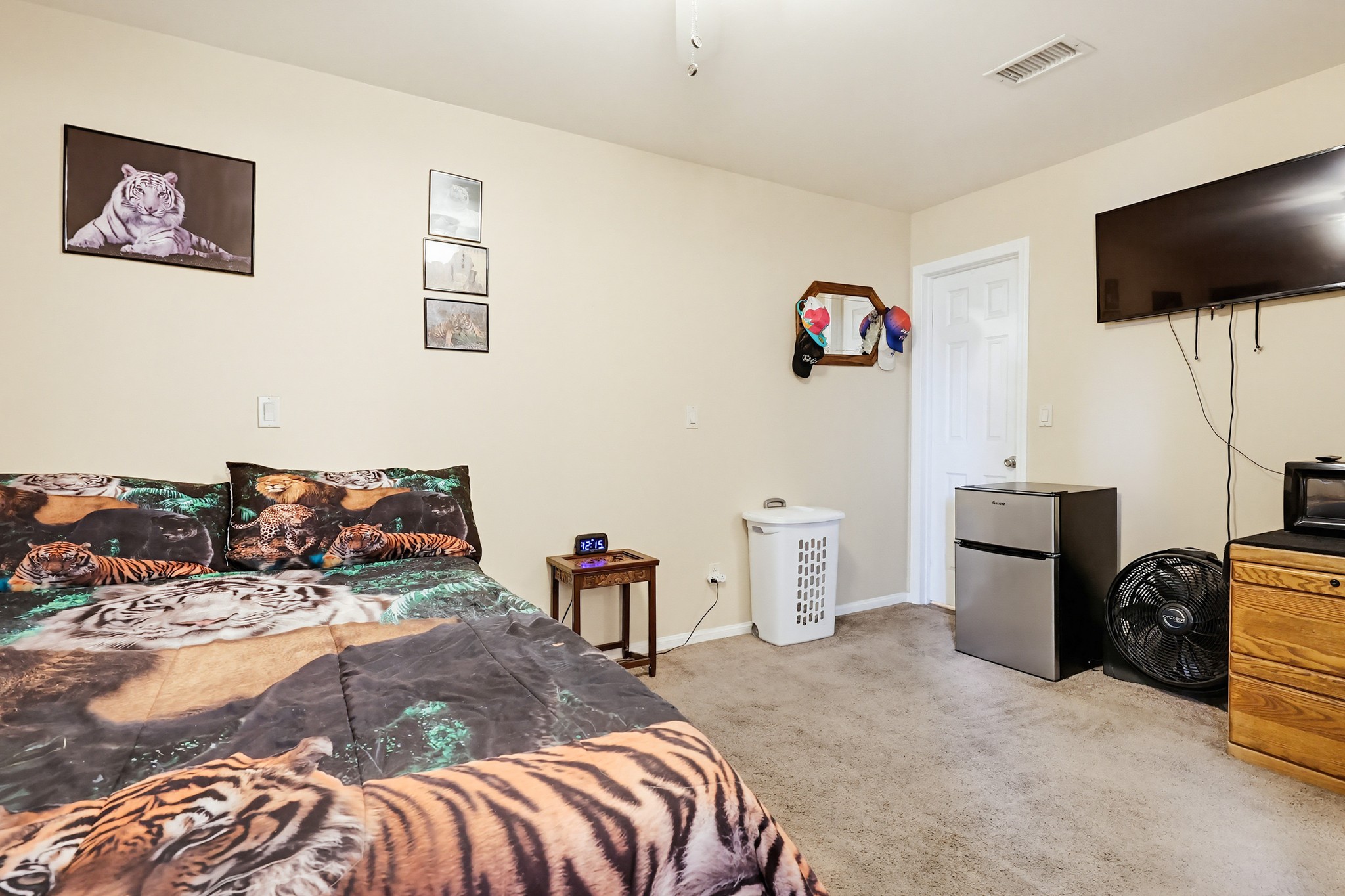 Virtual tour photo 19 of 53 for 200 Gull Pl