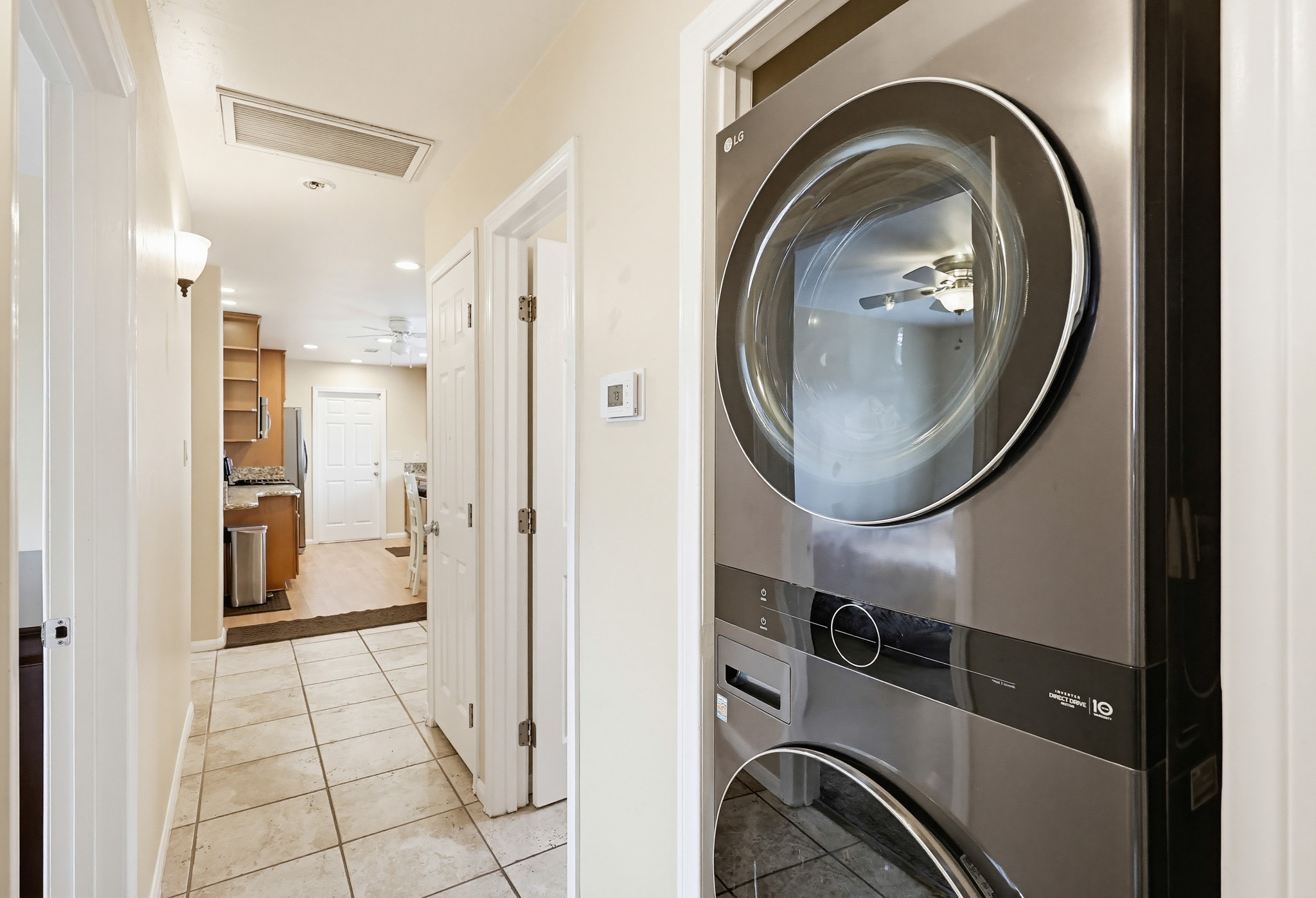 Virtual tour photo 35 of 53 for 200 Gull Pl