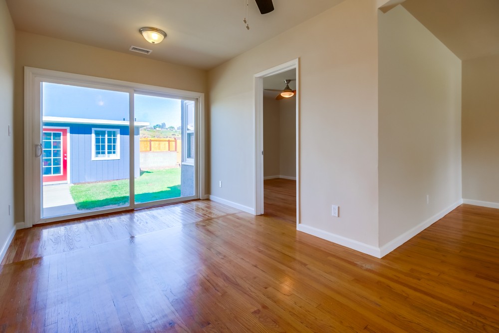 Virtual tour photo 8 of 48 for 2002 Parrot St