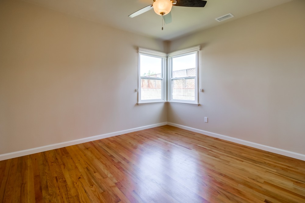 Virtual tour photo 22 of 48 for 2002 Parrot St