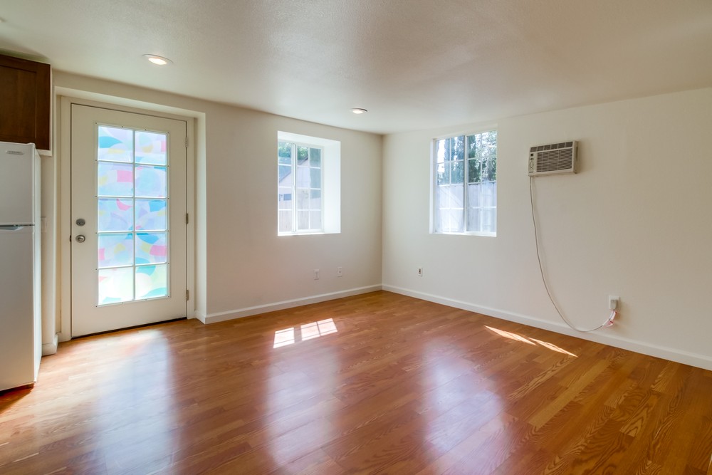 Virtual tour photo 36 of 48 for 2002 Parrot St