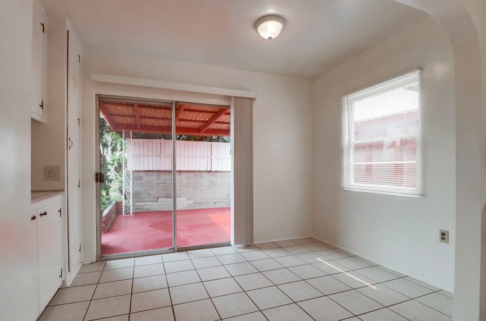 Virtual tour photo 12 of 35 for 2005 Ebers St