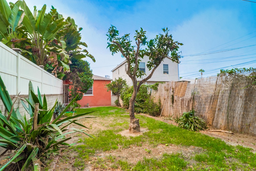Virtual tour photo 36 of 35 for 2005 Ebers St