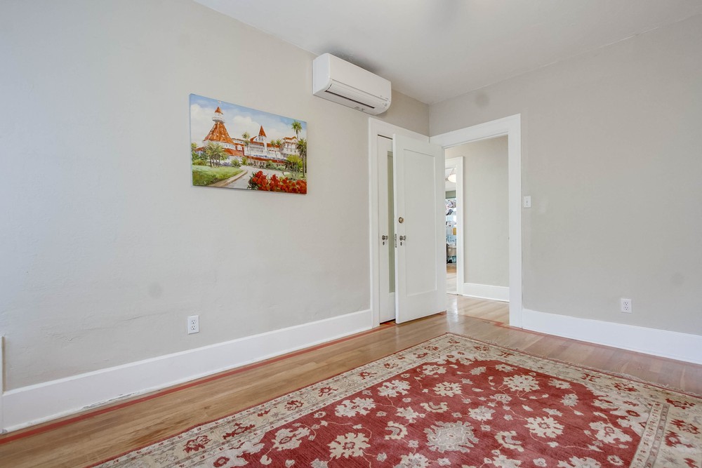 Virtual tour photo 30 of 93 for 2007 29th St