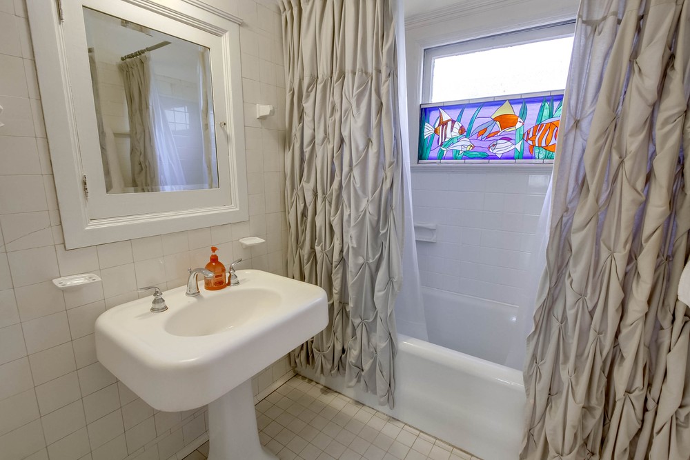 Virtual tour photo 34 of 93 for 2007 29th St
