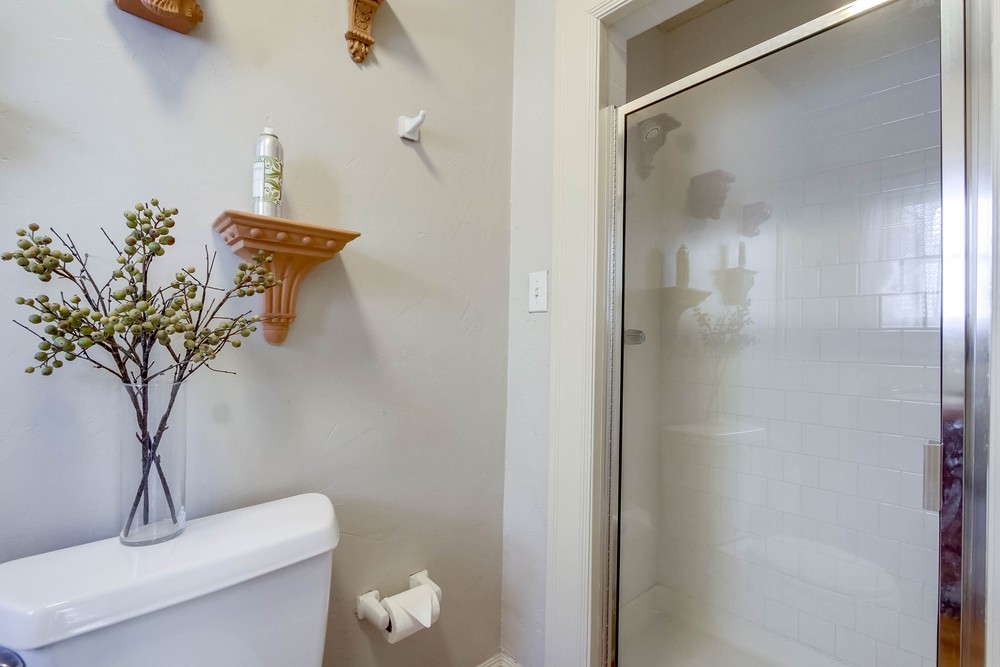 Virtual tour photo 38 of 93 for 2007 29th St