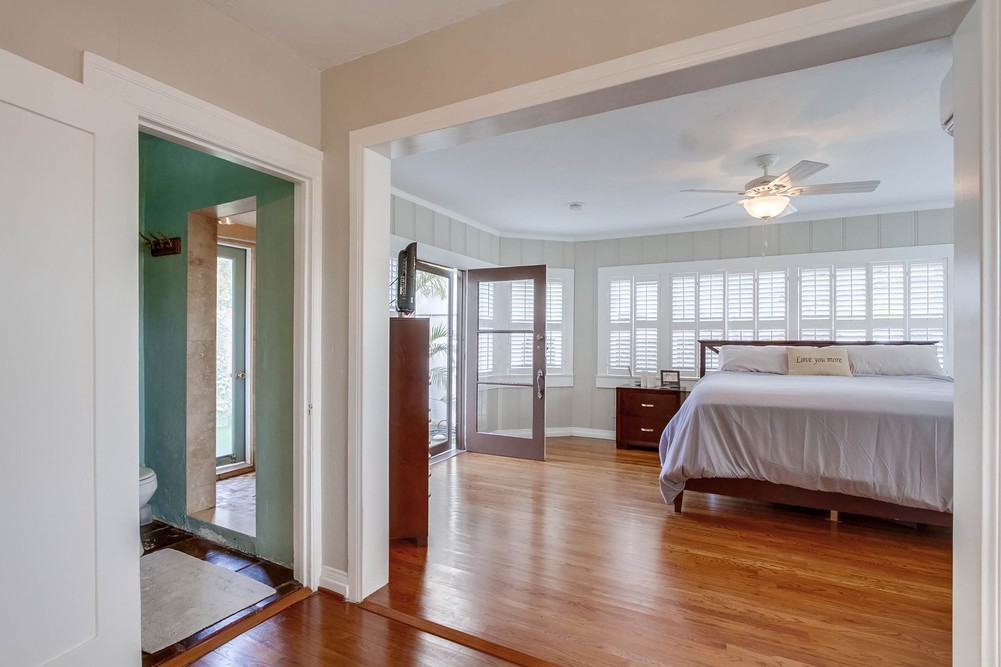 Virtual tour photo 41 of 93 for 2007 29th St