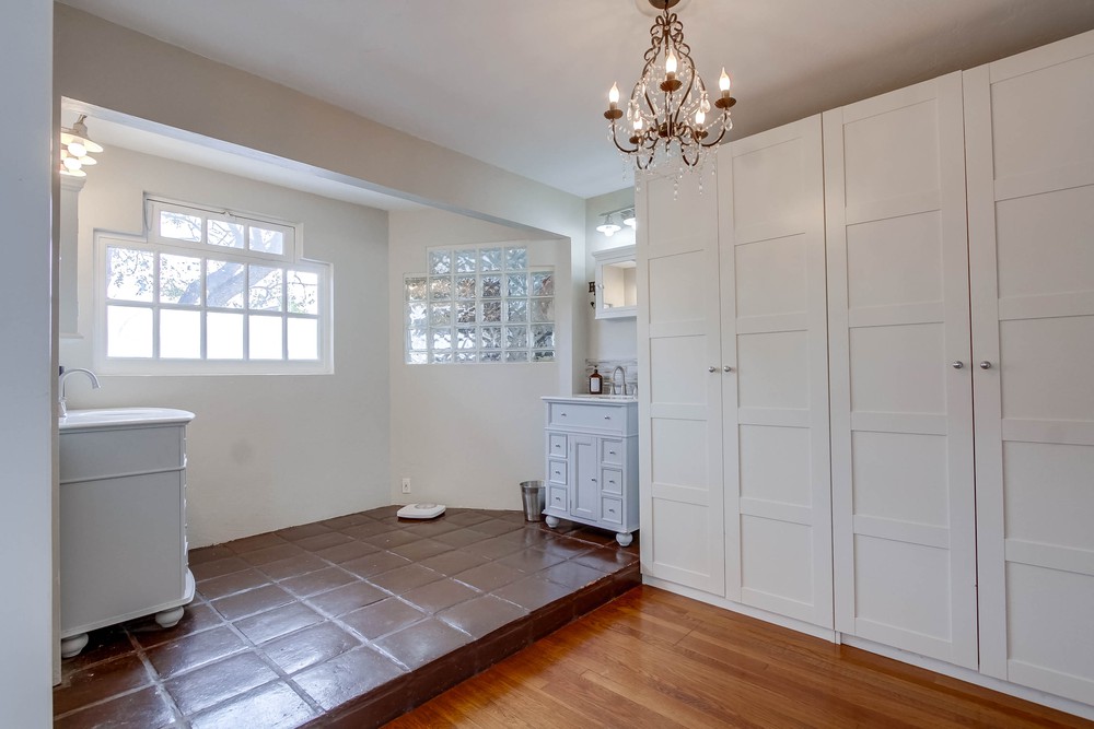 Virtual tour photo 51 of 93 for 2007 29th St