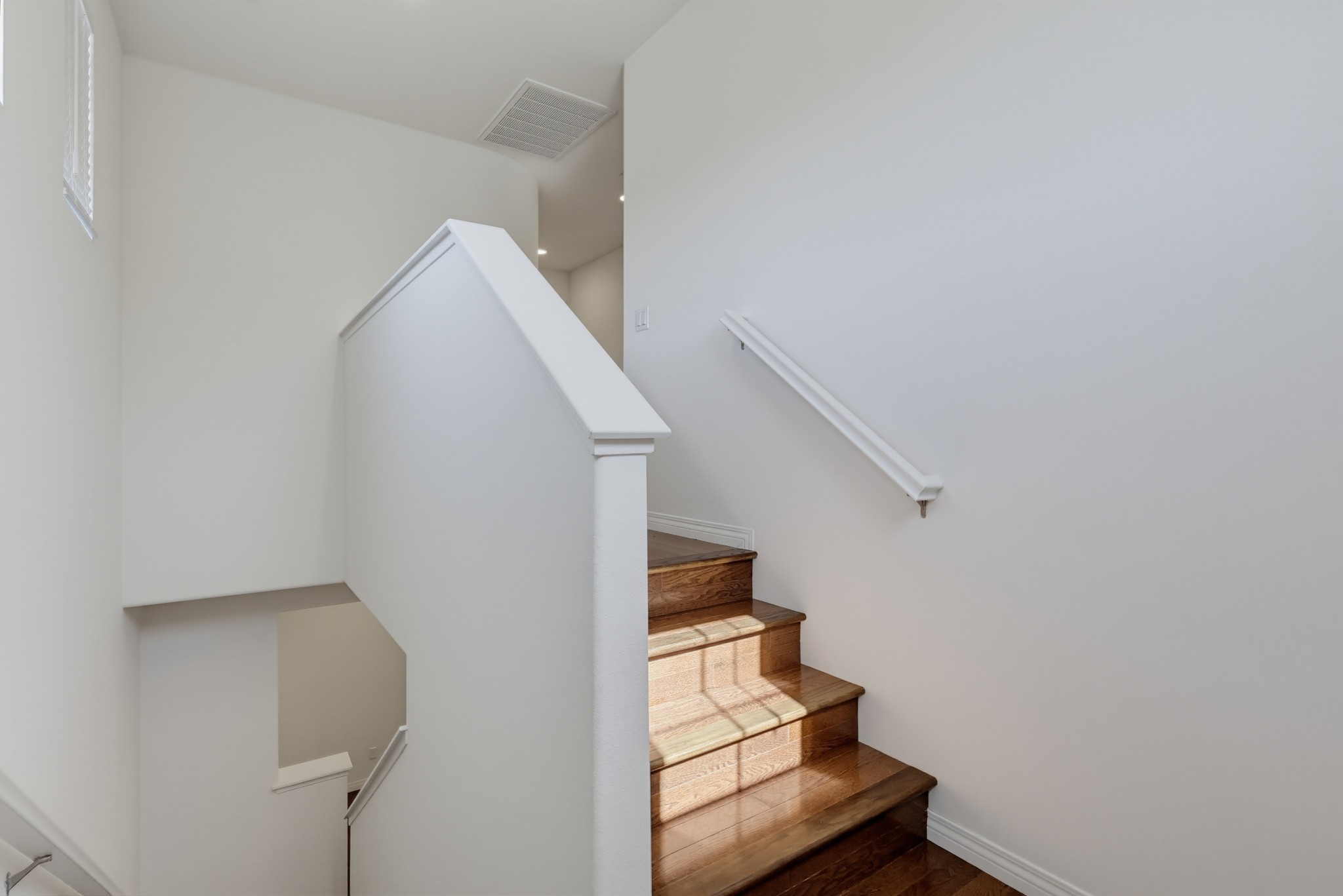 Virtual tour photo 31 of 84 for 201 Encanto Ln