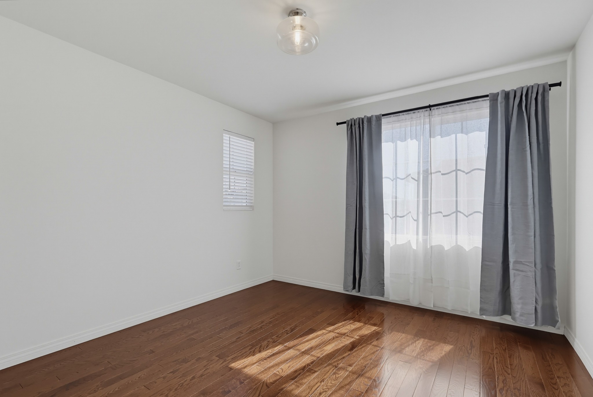 Virtual tour photo 41 of 84 for 201 Encanto Ln