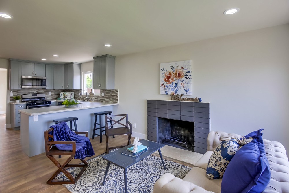 Virtual tour photo 10 of 57 for 201 Sweetwood St