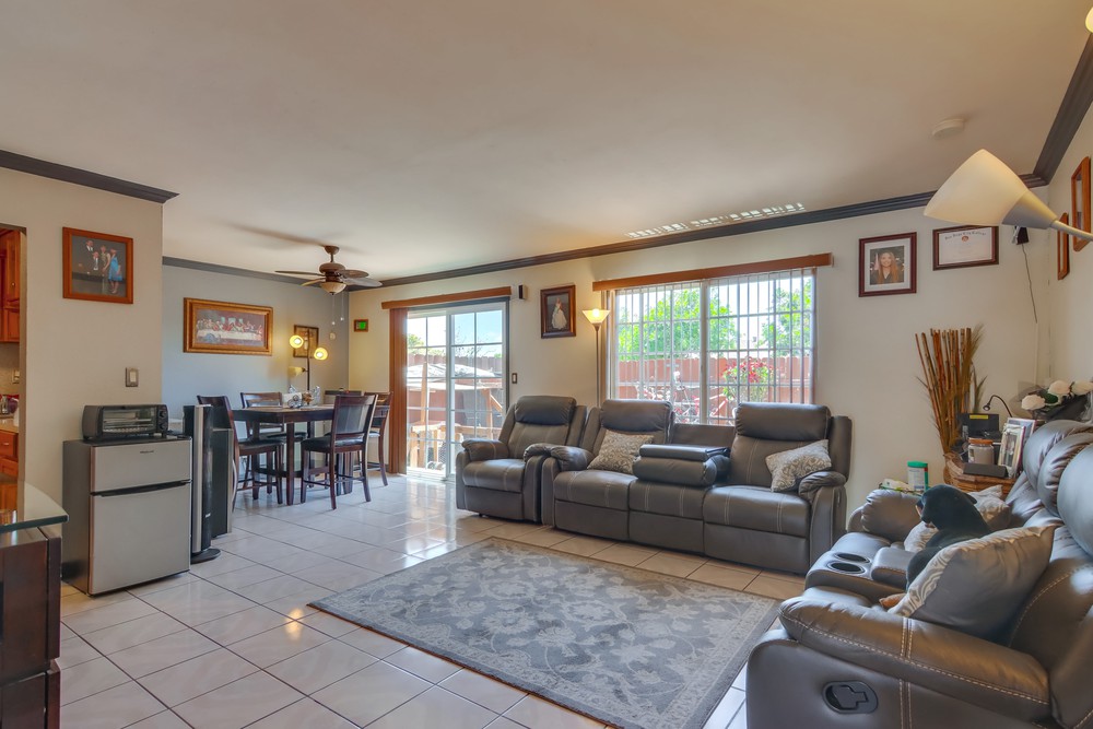 Virtual tour photo 7 of 45 for 2010 Cerrissa Ct