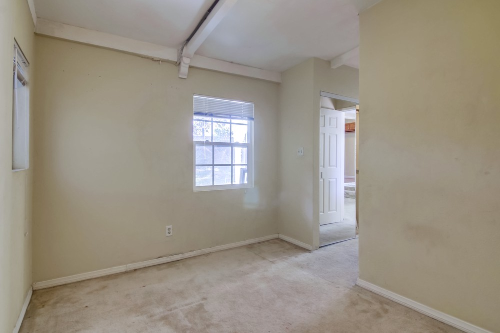 Virtual tour photo 32 of 55 for 2012 54th St