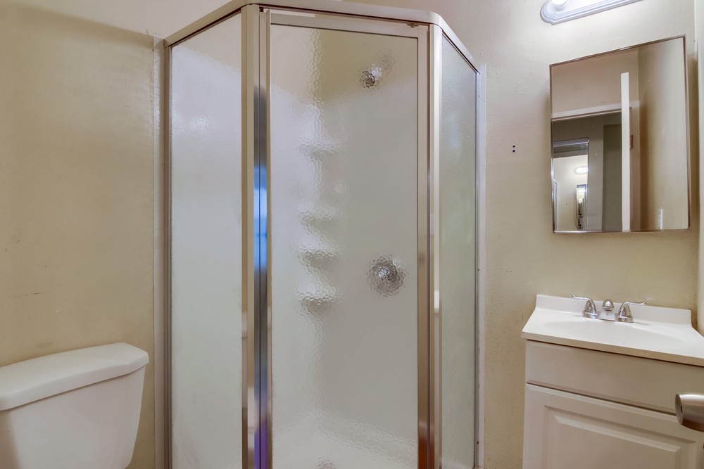 Virtual tour photo 33 of 55 for 2012 54th St