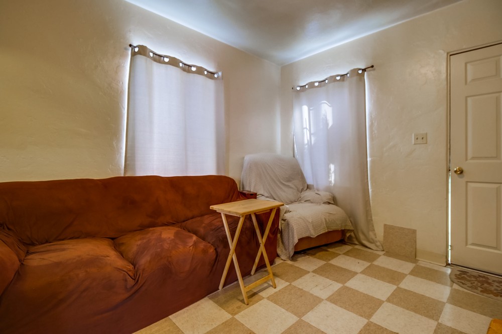 Virtual tour photo 7 of 33 for 2014 Irving Ave