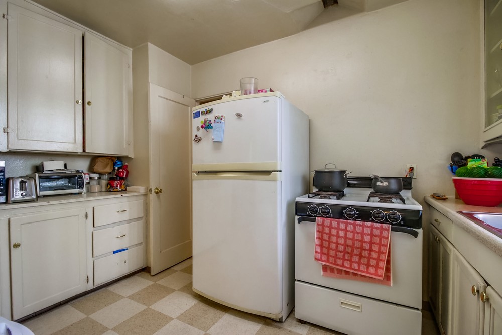 Virtual tour photo 11 of 33 for 2014 Irving Ave