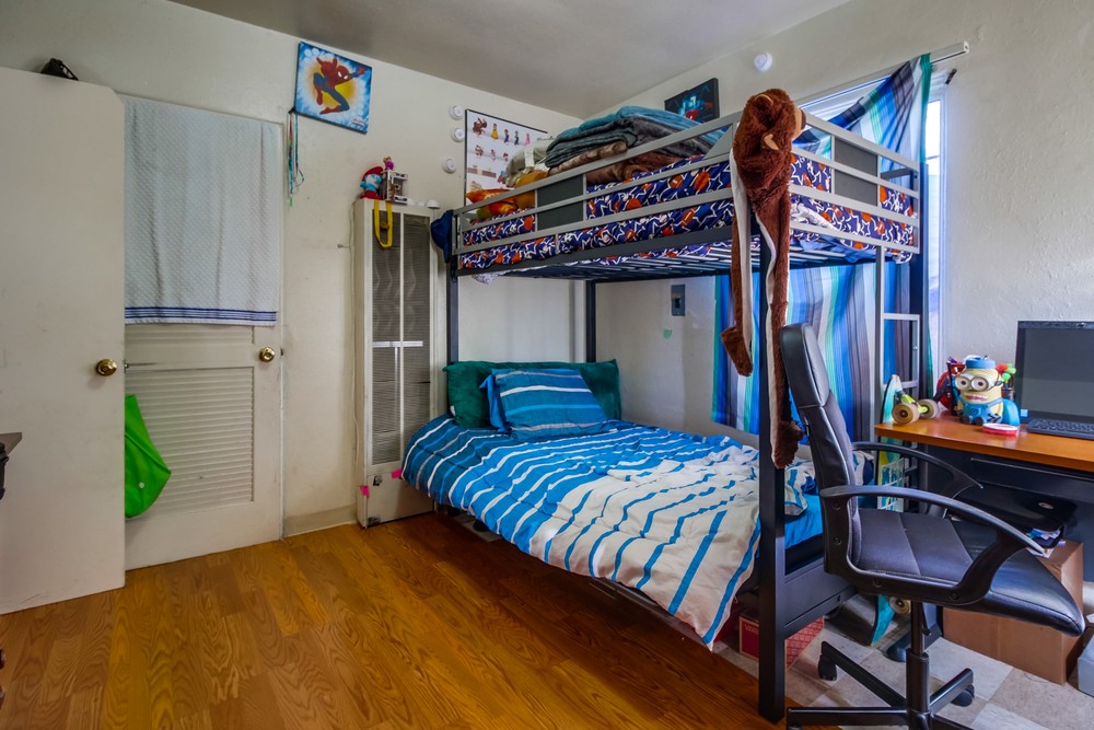 Virtual tour photo 19 of 33 for 2014 Irving Ave