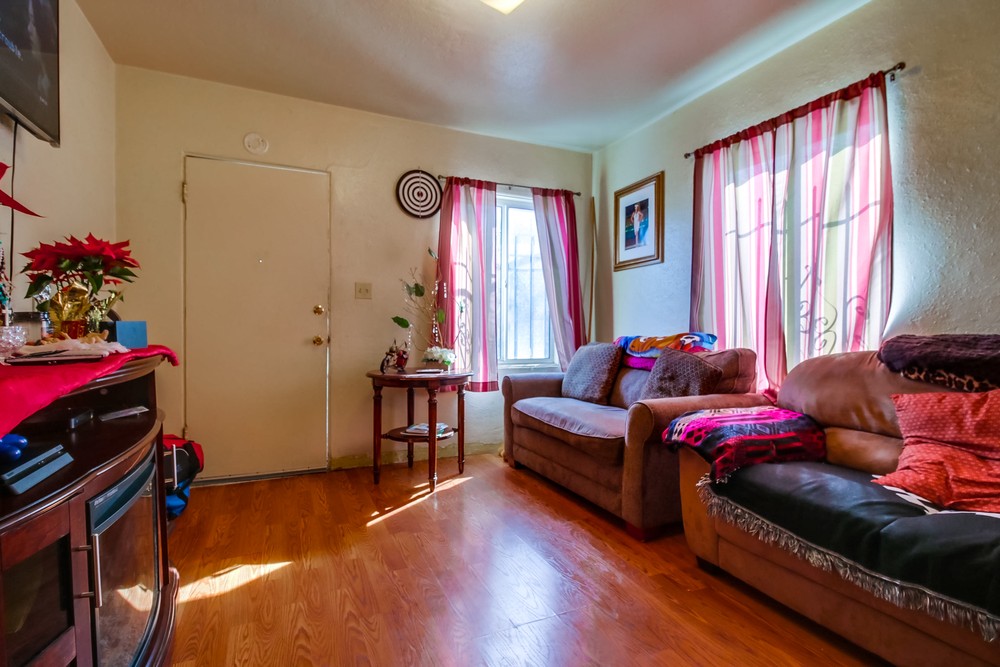 Virtual tour photo 26 of 33 for 2014 Irving Ave