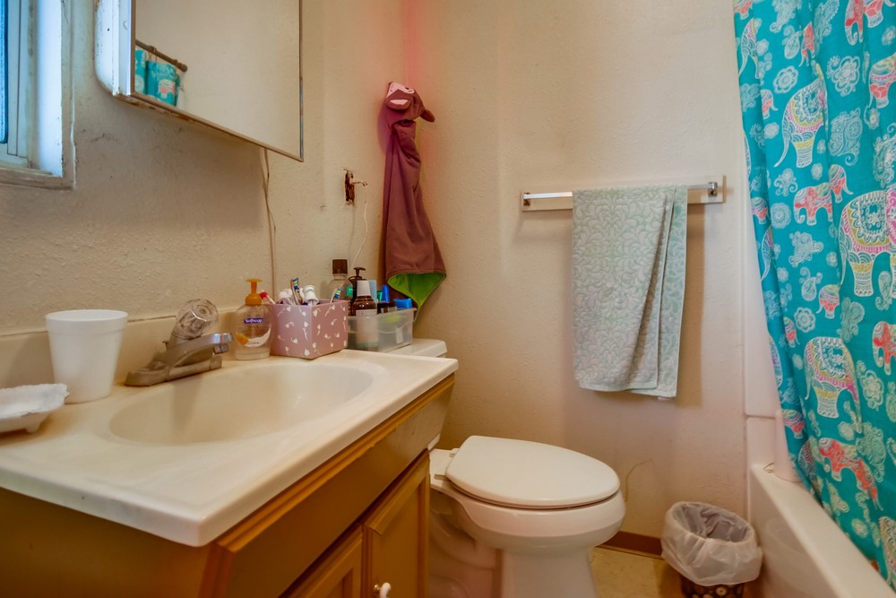 Virtual tour photo 32 of 33 for 2014 Irving Ave