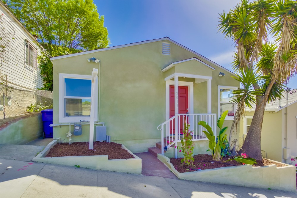 Virtual tour photo 1 of 33 for 2019 B Street