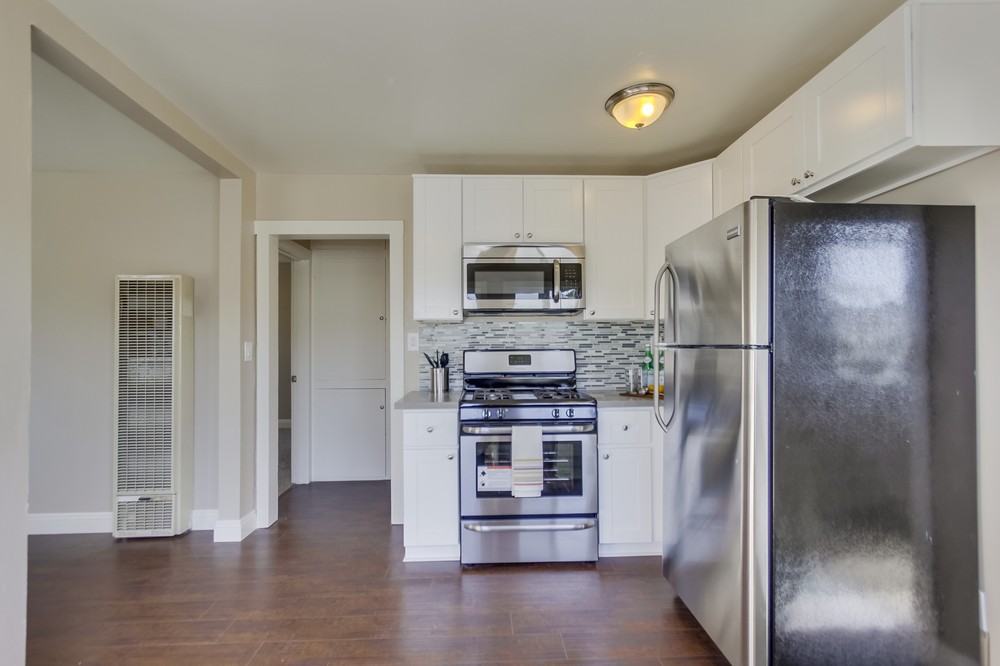 Virtual tour photo 13 of 33 for 2019 B Street