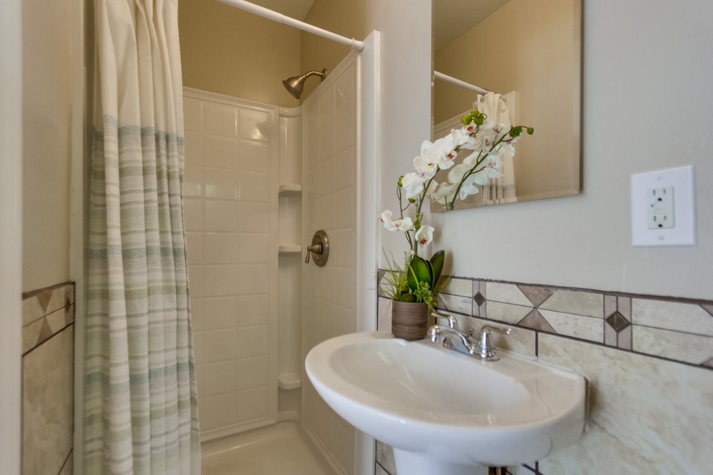 Virtual tour photo 21 of 33 for 2019 B Street