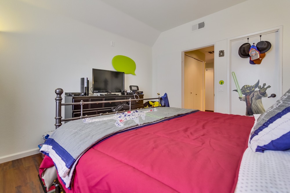 Virtual tour photo 26 of 34 for 2020 Camino De La Reina #107