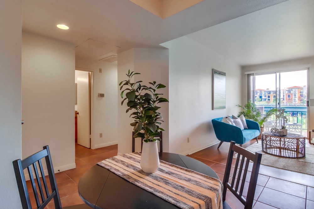 Virtual tour photo 9 of 37 for 2020 Camino De La Reina ste 314