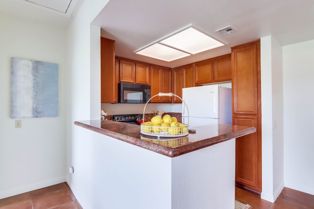 Virtual tour photo 16 of 37 for 2020 Camino De La Reina ste 314