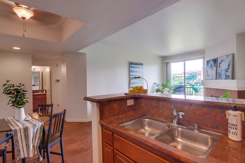Virtual tour photo 20 of 37 for 2020 Camino De La Reina ste 314