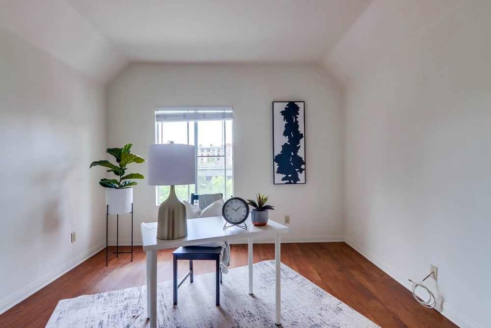 Virtual tour photo 33 of 37 for 2020 Camino De La Reina ste 314