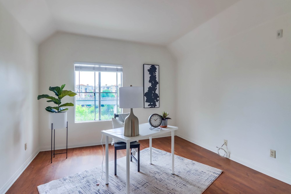 Virtual tour photo 34 of 37 for 2020 Camino De La Reina ste 314