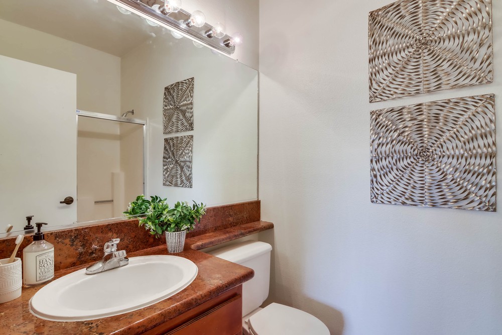 Virtual tour photo 38 of 37 for 2020 Camino De La Reina ste 314