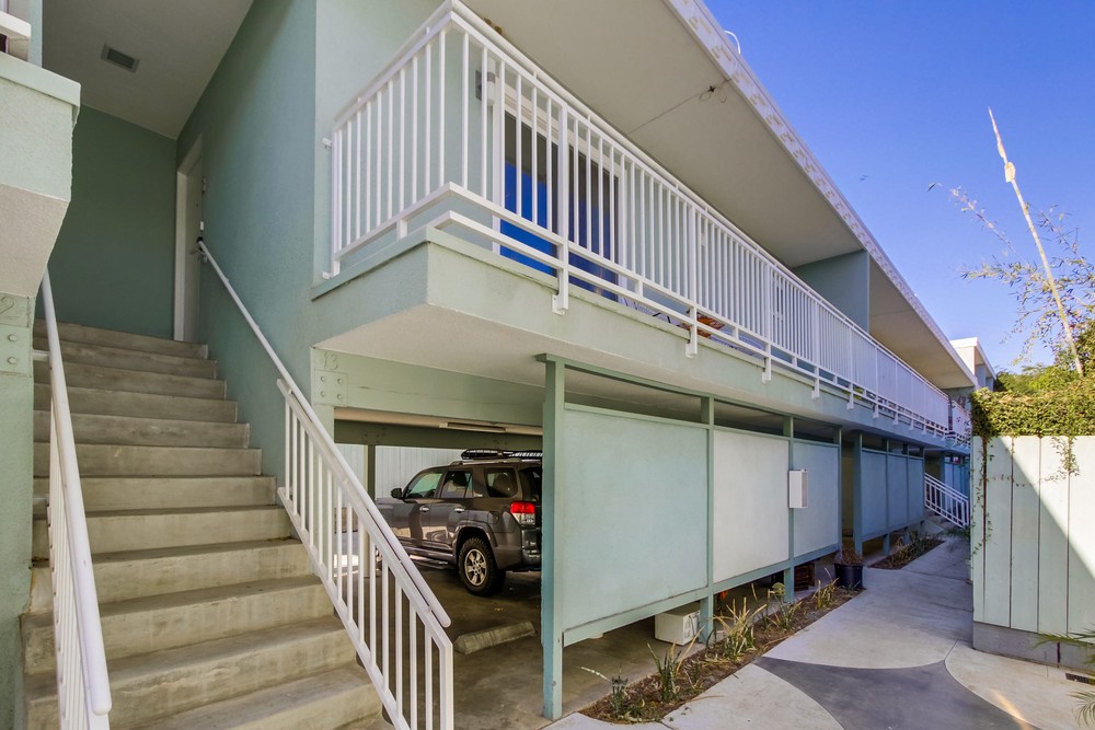 Virtual tour photo 5 of 25 for 2020 Diamond St #13