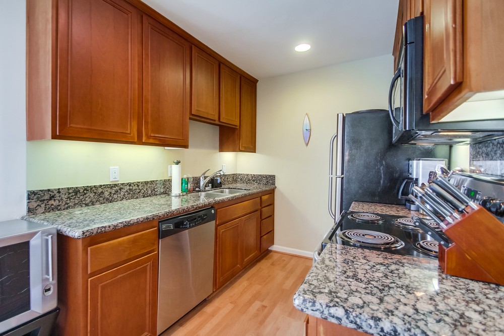 Virtual tour photo 16 of 29 for 2020 Diamond St