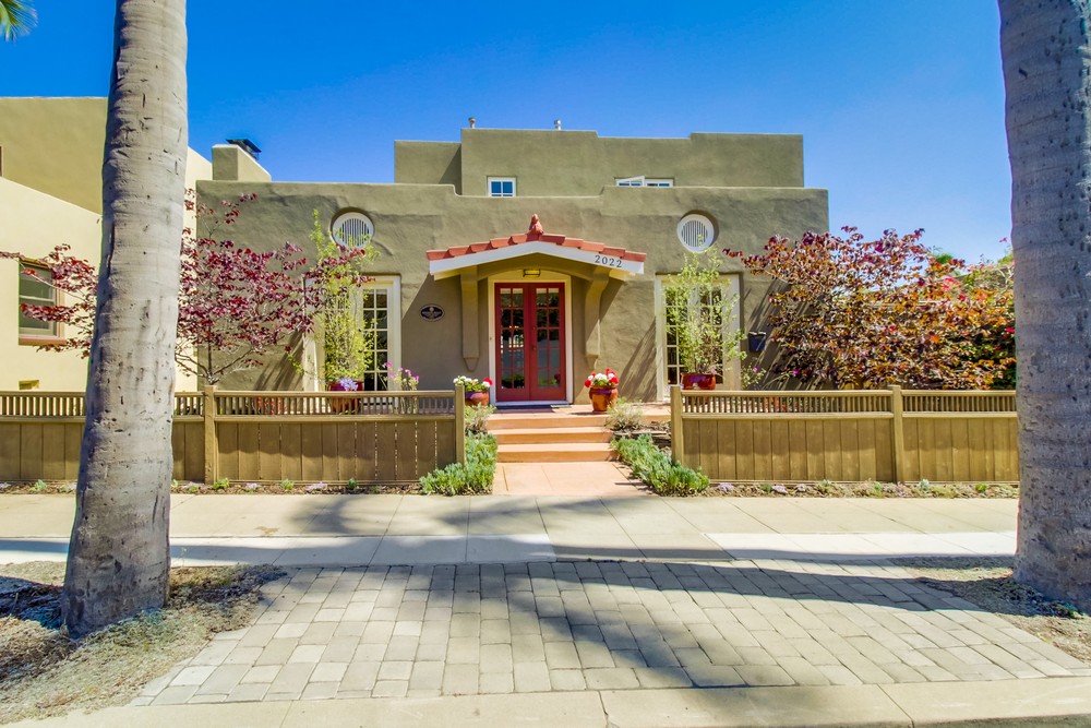 Virtual tour photo 4 of 58 for 2022 Hickory St