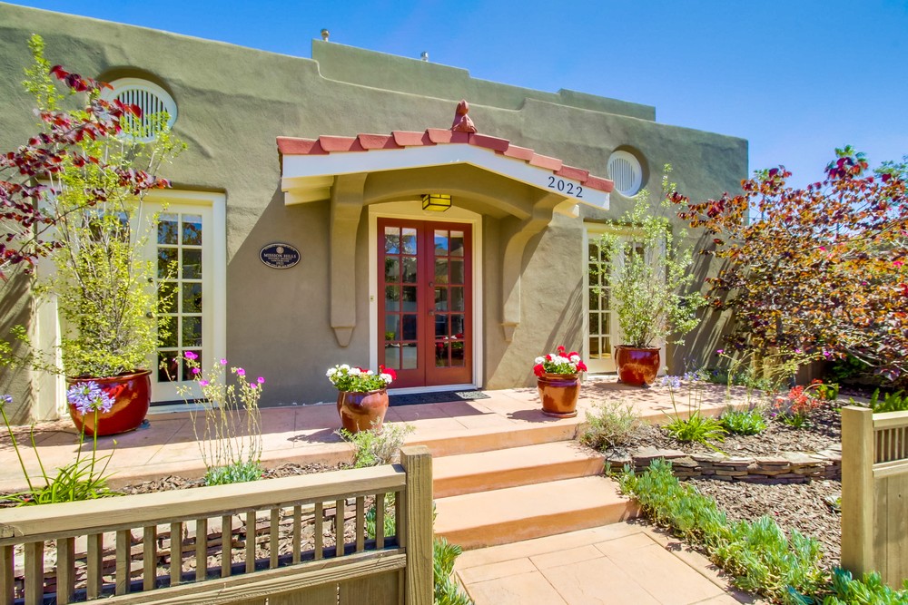 Virtual tour photo 6 of 58 for 2022 Hickory St
