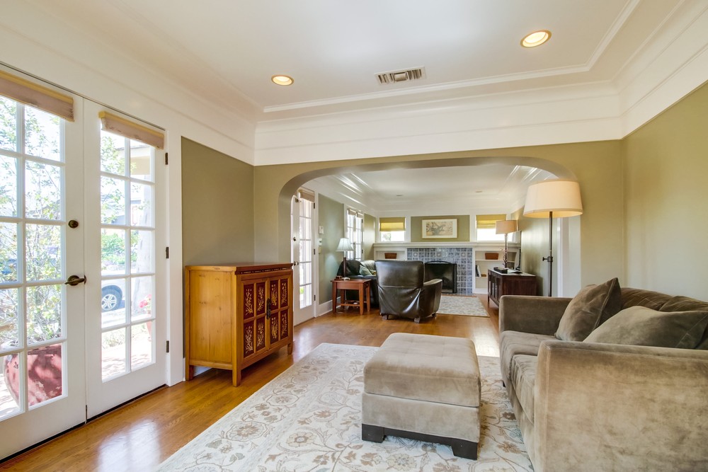 Virtual tour photo 10 of 58 for 2022 Hickory St