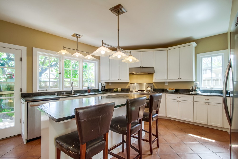 Virtual tour photo 21 of 58 for 2022 Hickory St
