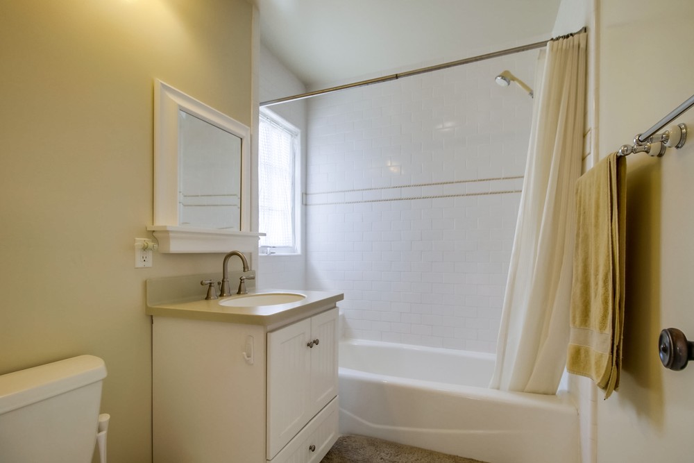 Virtual tour photo 41 of 58 for 2022 Hickory St