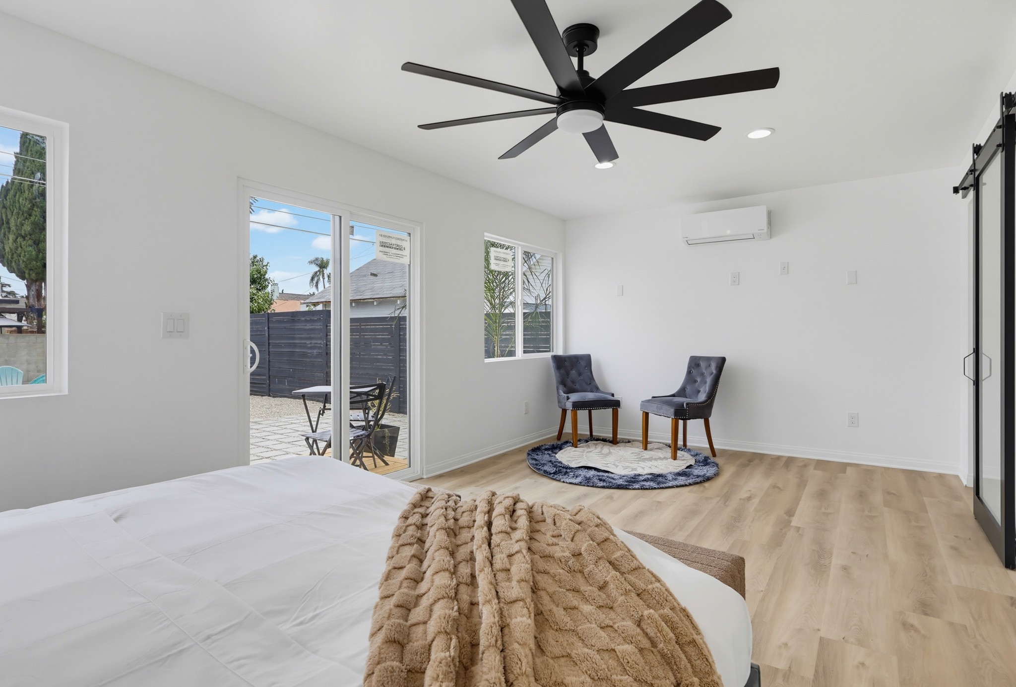 Virtual tour photo 34 of 94 for 2022 W 77th St