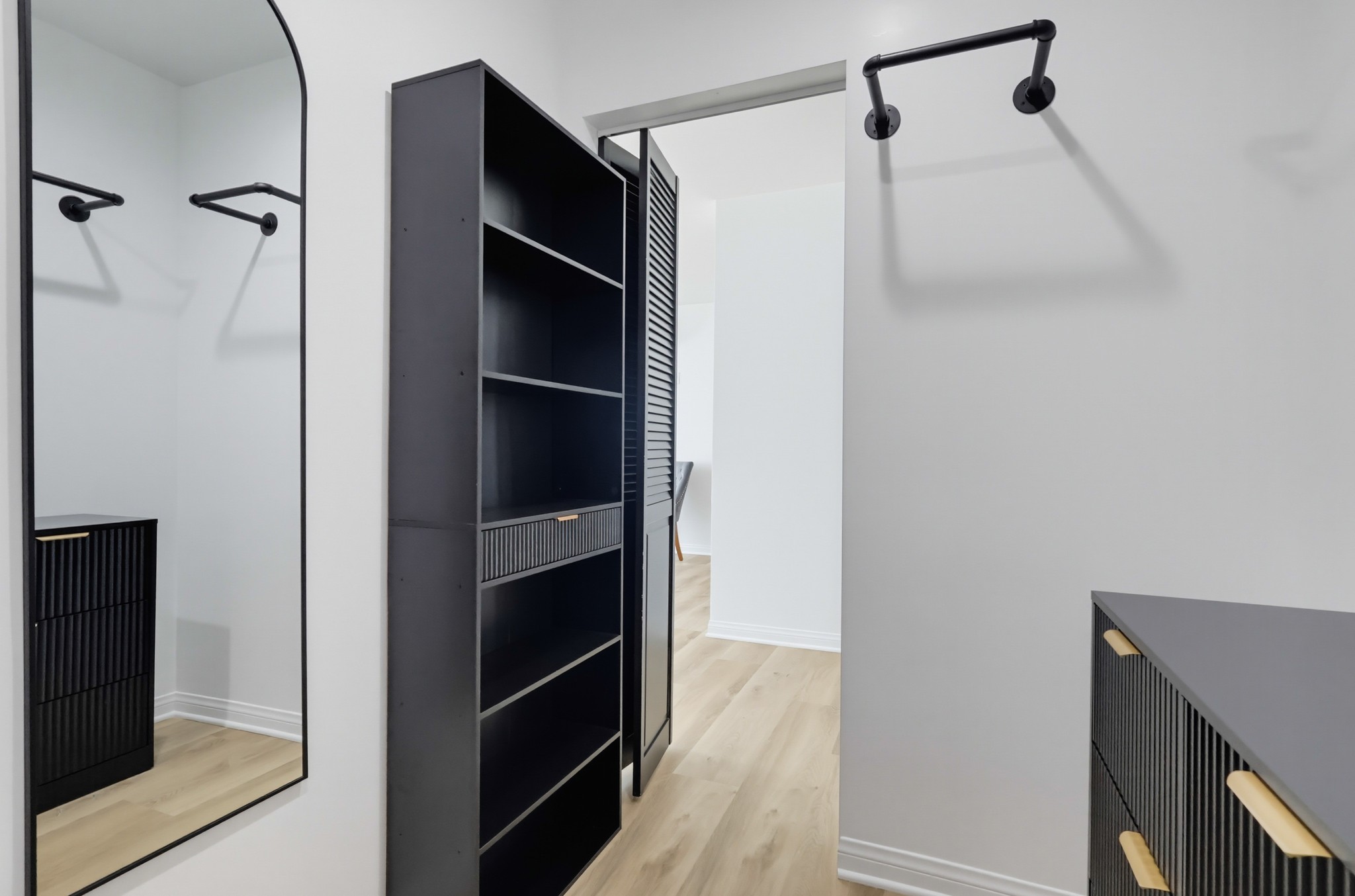 Virtual tour photo 40 of 94 for 2022 W 77th St