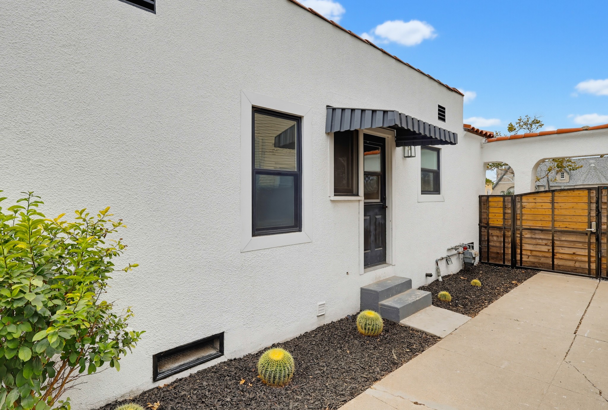 Virtual tour photo 66 of 94 for 2022 W 77th St